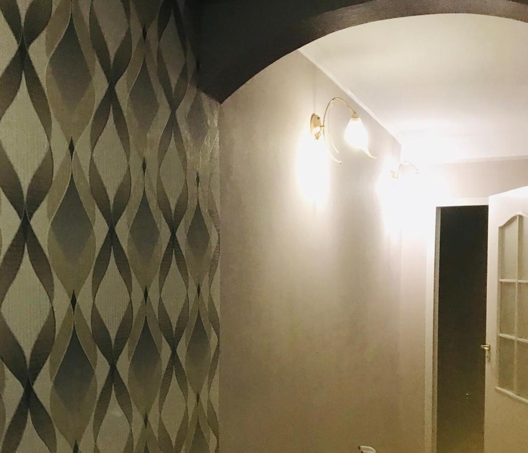 Apartment Near Metro Pecherskaya Kiev Luaran gambar